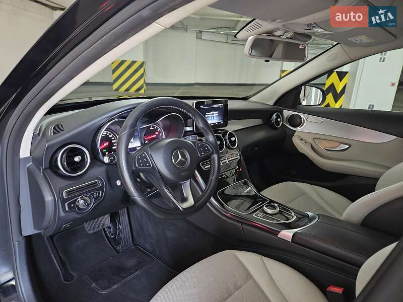 Седан Mercedes-Benz C-Class 2018 в Києві