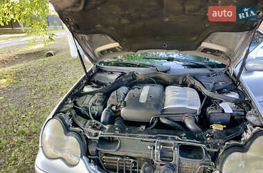 Седан Mercedes-Benz C-Class 2002 в 