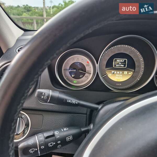 Универсал Mercedes-Benz C-Class 2012 в Тернополе