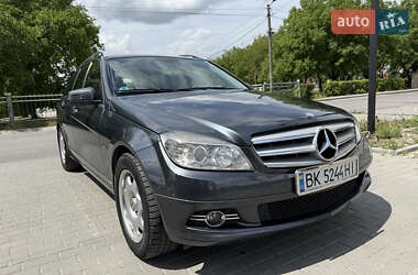 Универсал Mercedes-Benz C-Class 2008 в 