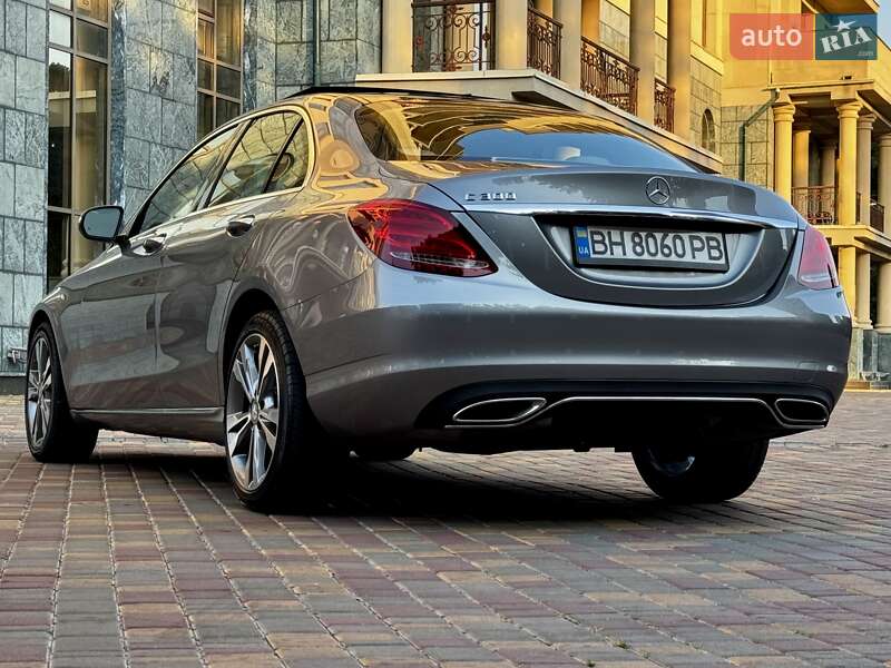 Седан Mercedes-Benz C-Class 2015 в Одесі