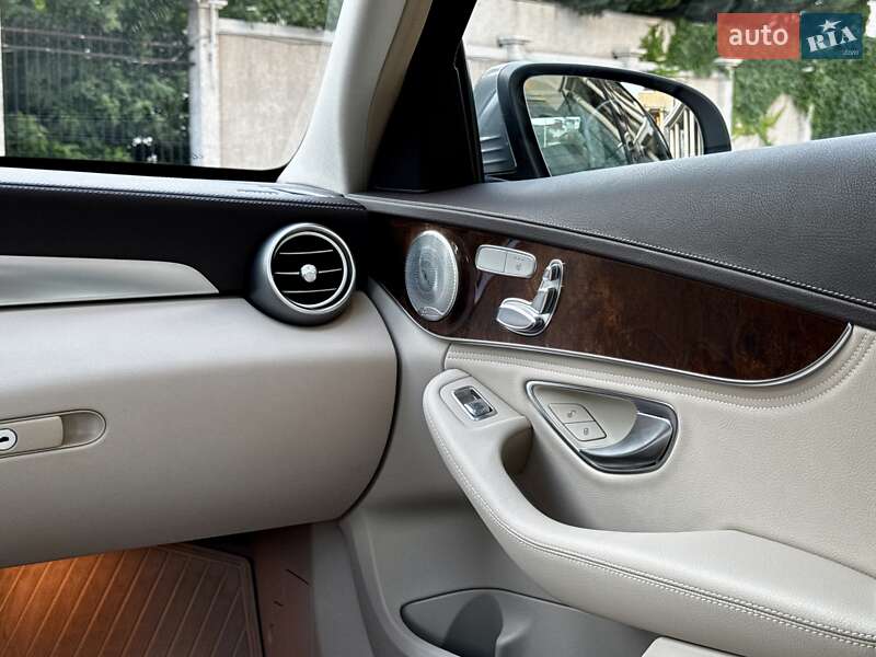Седан Mercedes-Benz C-Class 2015 в Одесі