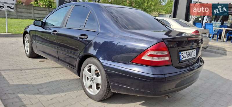 Седан Mercedes-Benz C-Class 2003 в Івано-Франківську