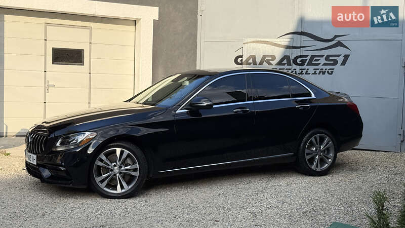 Седан Mercedes-Benz C-Class 2016 в Івано-Франківську