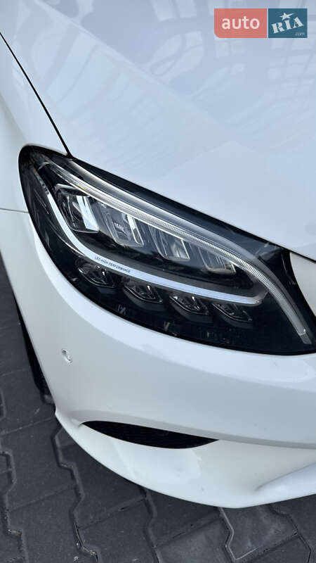 Седан Mercedes-Benz C-Class 2018 в Киеве