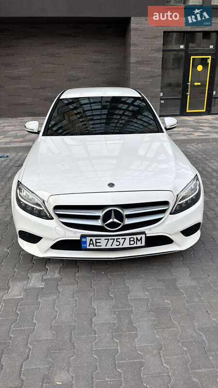 Седан Mercedes-Benz C-Class 2018 в Киеве