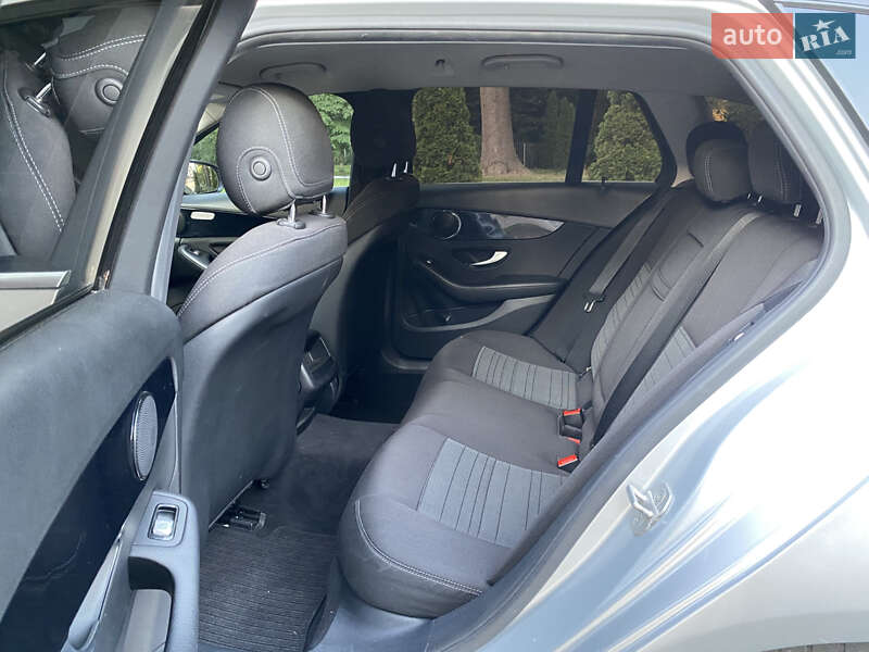 Універсал Mercedes-Benz C-Class 2015 в Києві