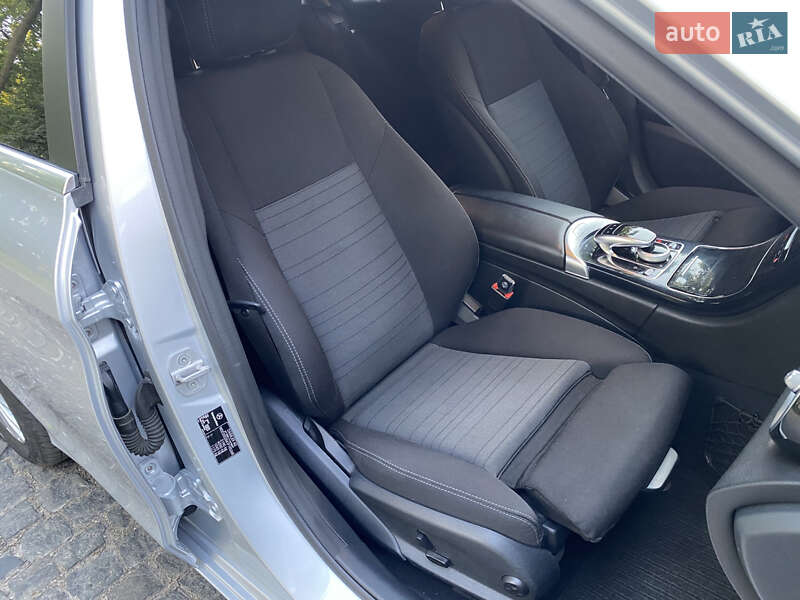 Універсал Mercedes-Benz C-Class 2015 в Києві
