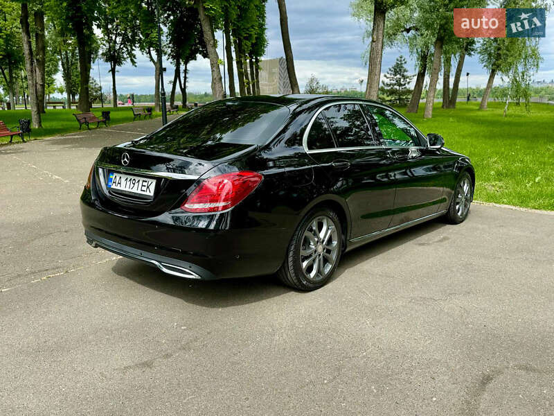 Седан Mercedes-Benz C-Class 2015 в Києві