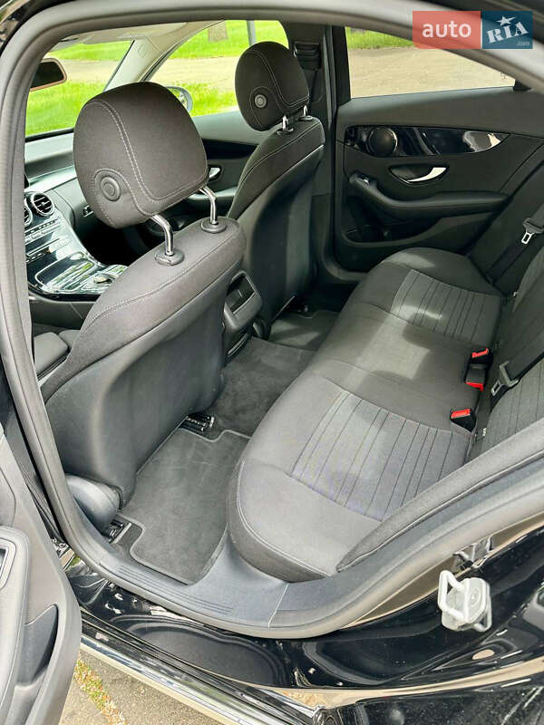 Седан Mercedes-Benz C-Class 2015 в Києві