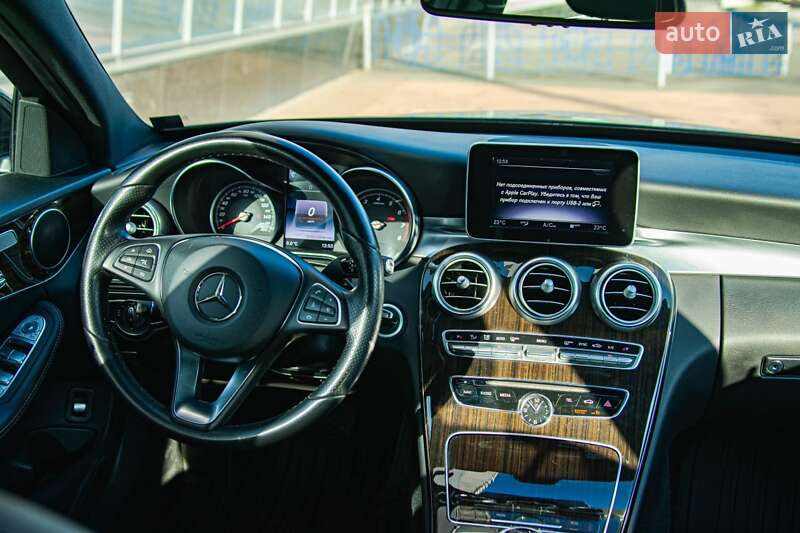 Седан Mercedes-Benz C-Class 2018 в Києві