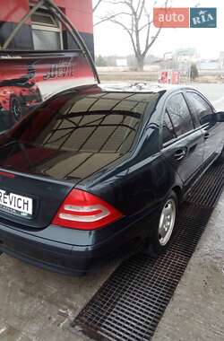 Седан Mercedes-Benz C-Class 2001 в 
