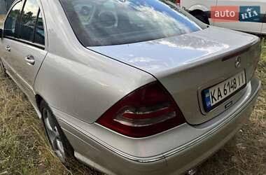 Седан Mercedes-Benz C-Class 2003 в 