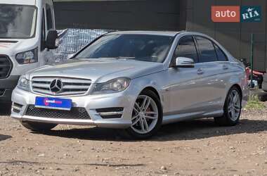 Седан Mercedes-Benz C-Class 2011 в 