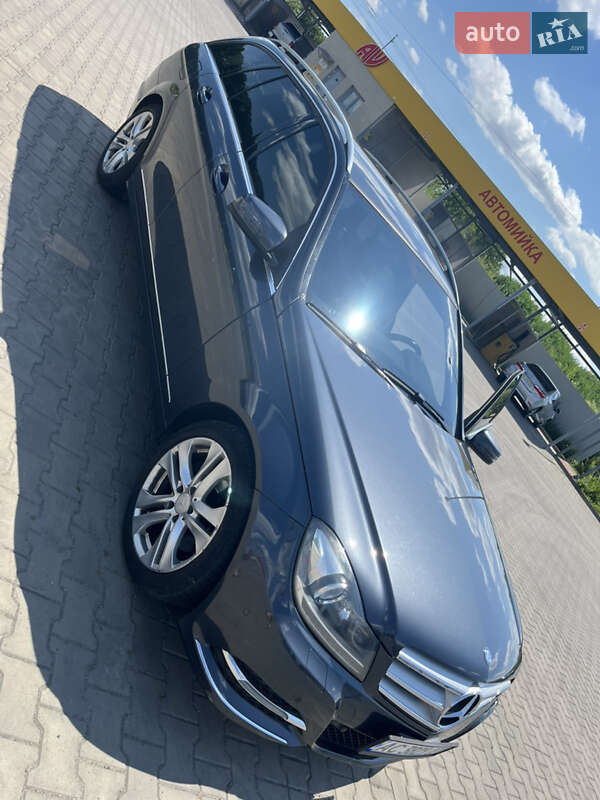 Универсал Mercedes-Benz C-Class 2014 в Луцке