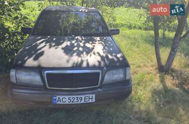 Седан Mercedes-Benz C-Class 1995 в Сквире