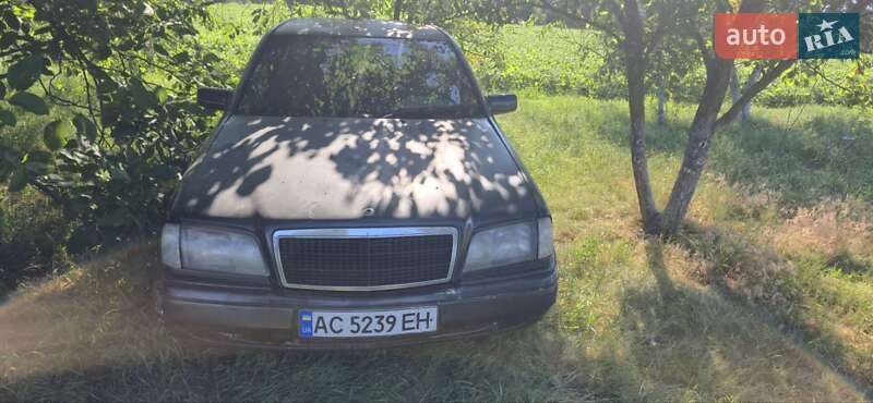 Mercedes-Benz C-Class 1995
