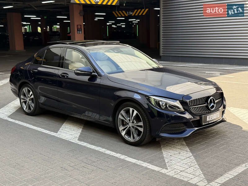 Седан Mercedes-Benz C-Class 2016 в Києві