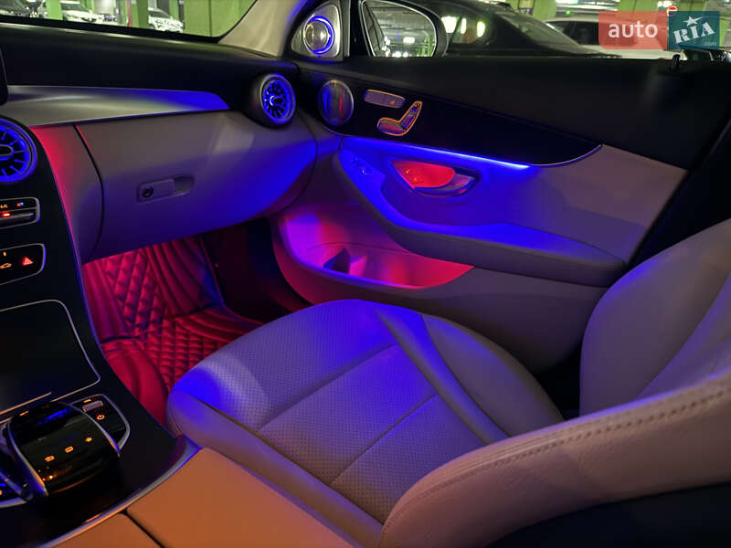 Седан Mercedes-Benz C-Class 2016 в Києві