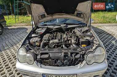 Универсал Mercedes-Benz C-Class 2003 в 