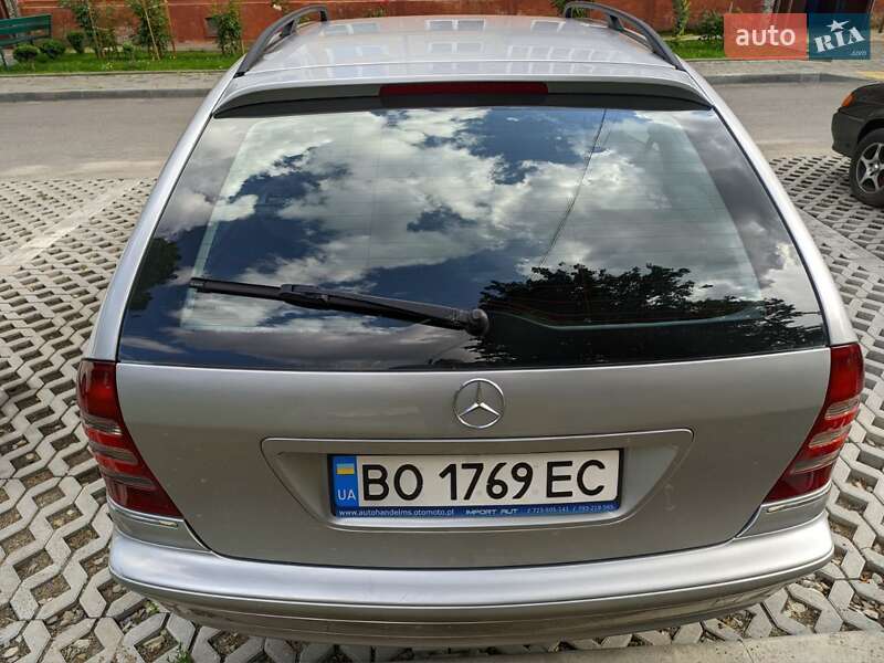 Универсал Mercedes-Benz C-Class 2003 в Тернополе