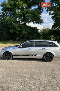 Универсал Mercedes-Benz C-Class 2008 в 