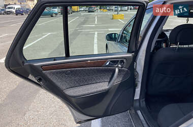 Универсал Mercedes-Benz C-Class 2003 в 