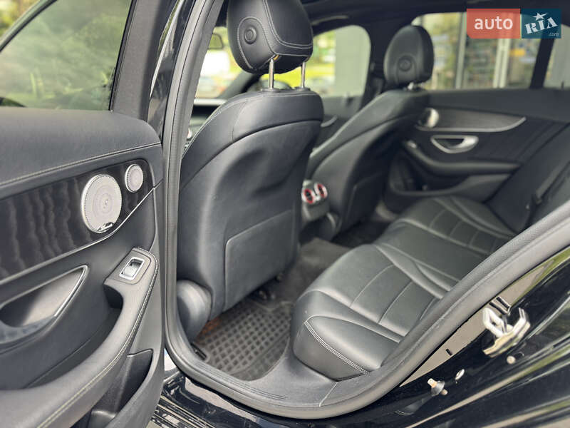 Седан Mercedes-Benz C-Class 2015 в Новояворовске фото 23 Седан Mercedes-Benz C-Class 2015 в Новояворовске