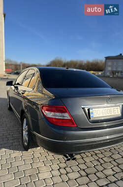 Седан Mercedes-Benz C-Class 2010 в 