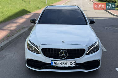 Седан Mercedes-Benz C-Class 2017 в 