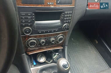 Универсал Mercedes-Benz C-Class 2004 в 