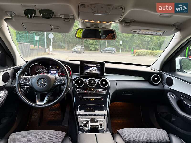 Універсал Mercedes-Benz C-Class 2016 в Львові