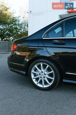 Седан Mercedes-Benz C-Class 2013 в 