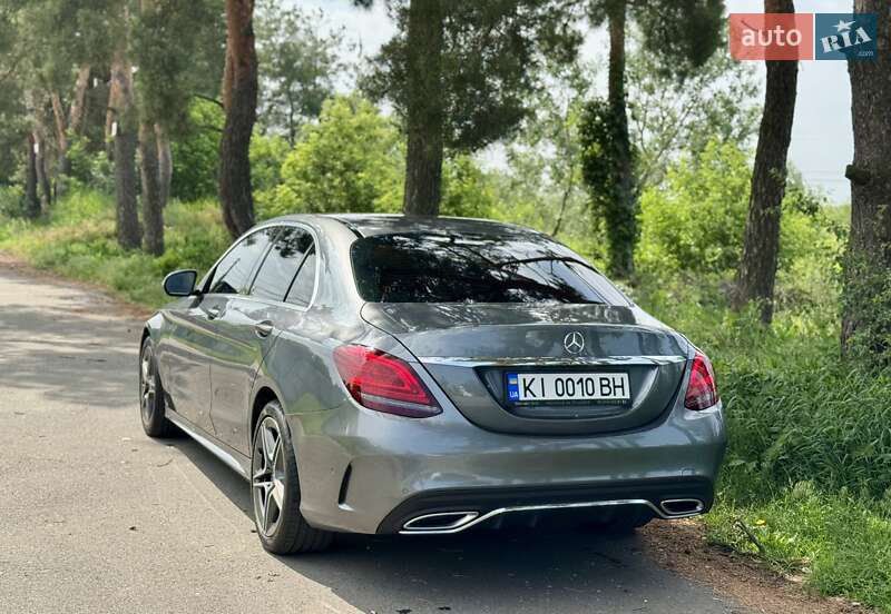 Седан Mercedes-Benz C-Class 2019 в Киеве