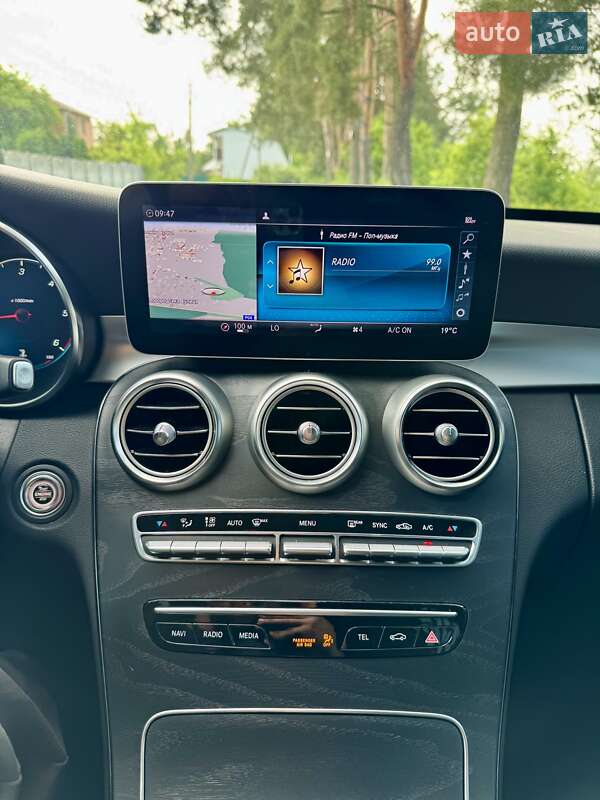 Седан Mercedes-Benz C-Class 2019 в Киеве