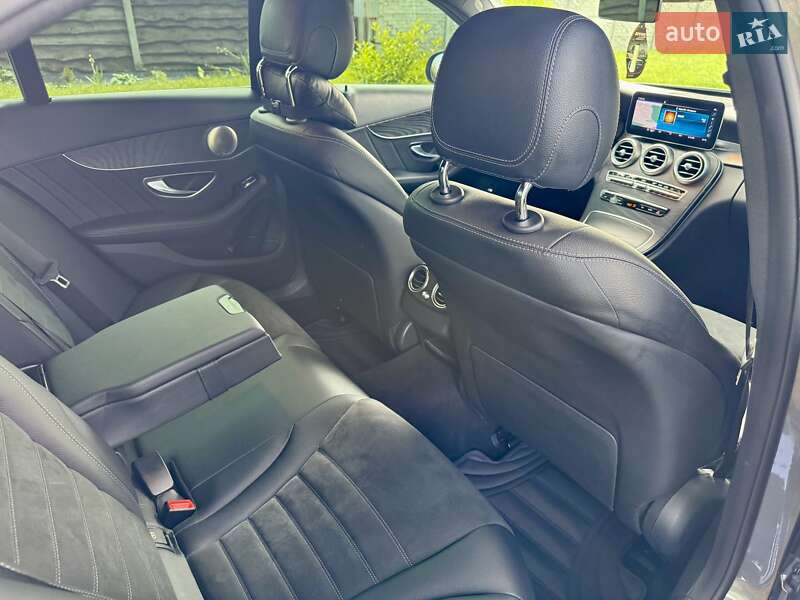 Седан Mercedes-Benz C-Class 2019 в Киеве