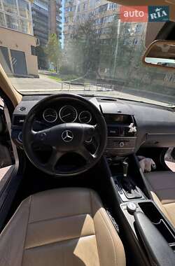 Седан Mercedes-Benz C-Class 2007 в 