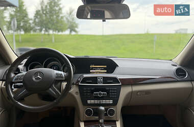 Седан Mercedes-Benz C-Class 2011 в 