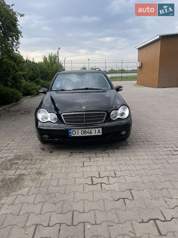 Mercedes-Benz C-Class 2002