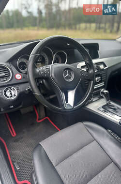 Универсал Mercedes-Benz C-Class 2011 в 