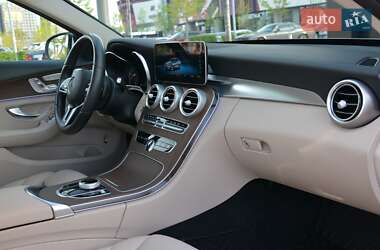 Седан Mercedes-Benz C-Class 2019 в 