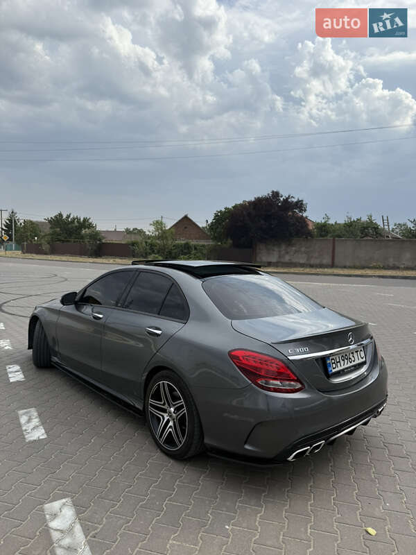 Седан Mercedes-Benz C-Class 2017 в Рени фото 12 Седан Mercedes-Benz C-Class 2017 в Рени