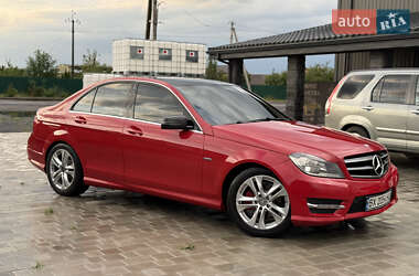 Седан Mercedes-Benz C-Class 2011 в 