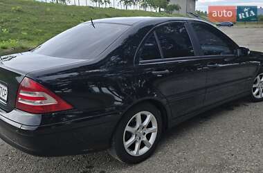 Седан Mercedes-Benz C-Class 2005 в 