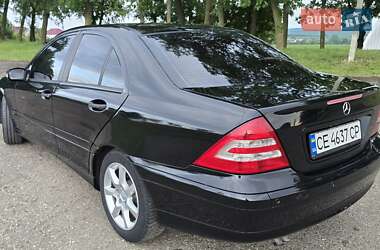 Седан Mercedes-Benz C-Class 2005 в 