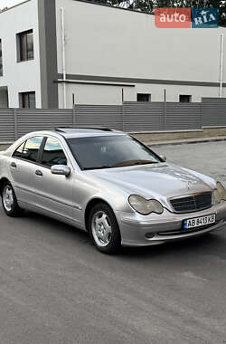 Седан Mercedes-Benz C-Class 2002 в 