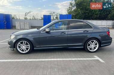 Седан Mercedes-Benz C-Class 2012 в 