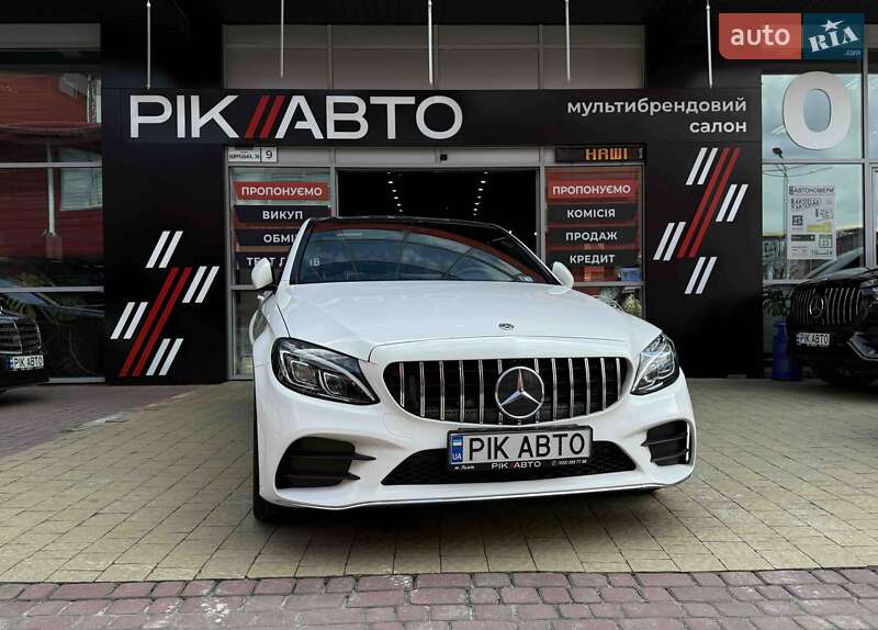 Mercedes-Benz C-Class 2018