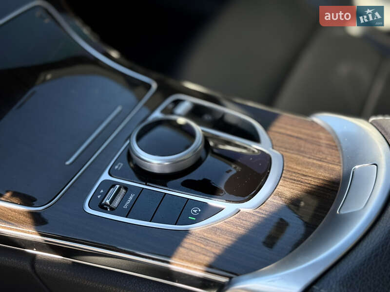 Седан Mercedes-Benz C-Class 2017 в Дніпрі