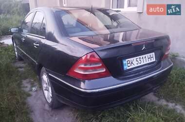 Седан Mercedes-Benz C-Class 2002 в Славуте